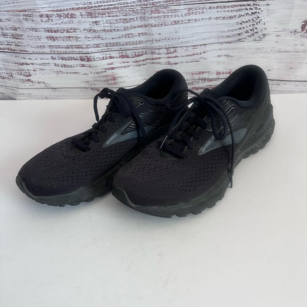 Brooks Adrenaline GTS 19 running shoes Black size 11